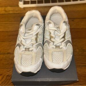 New Balance 530
White Stoneware (PS)